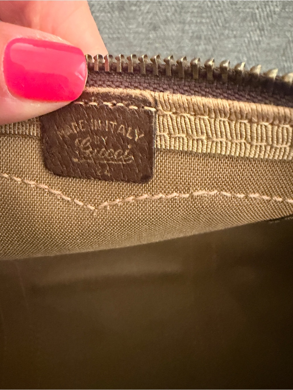 Vintage Gucci Duffel Travel Bag - Picture 14 of 16